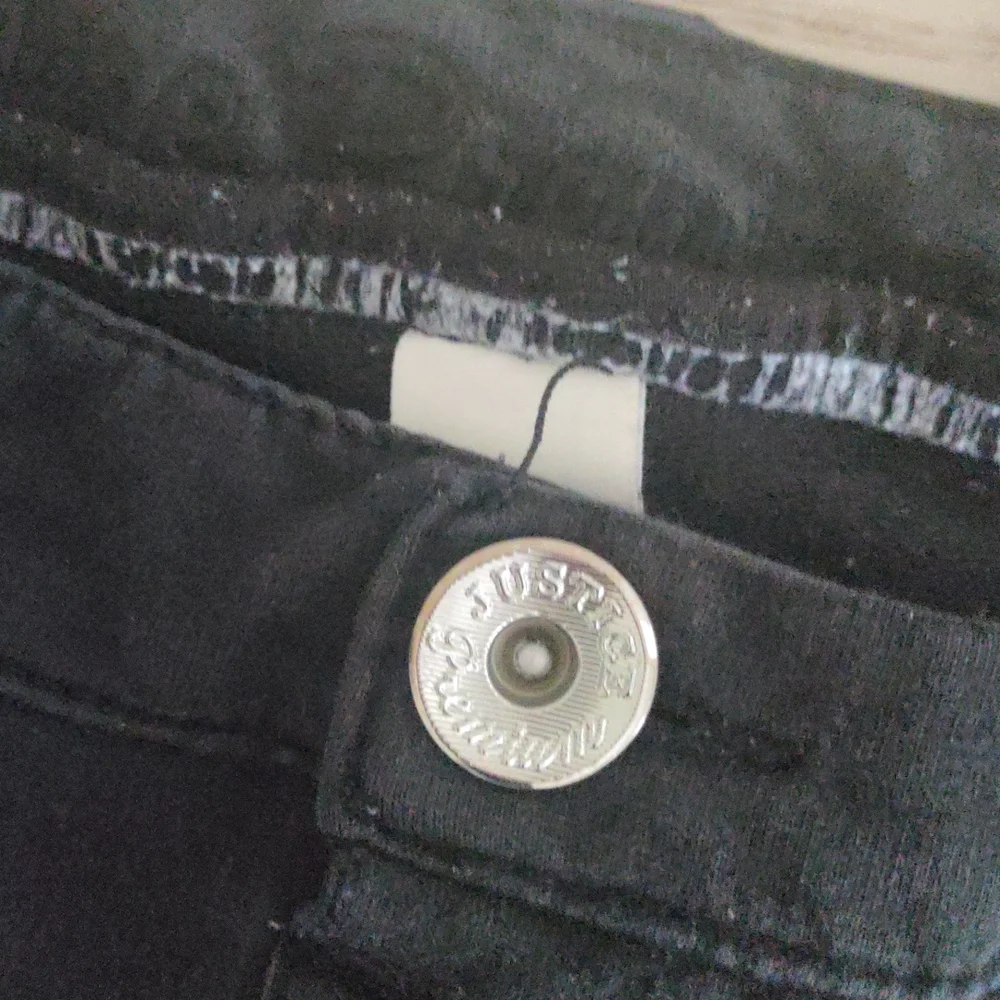 Justice Black Jegging Capris